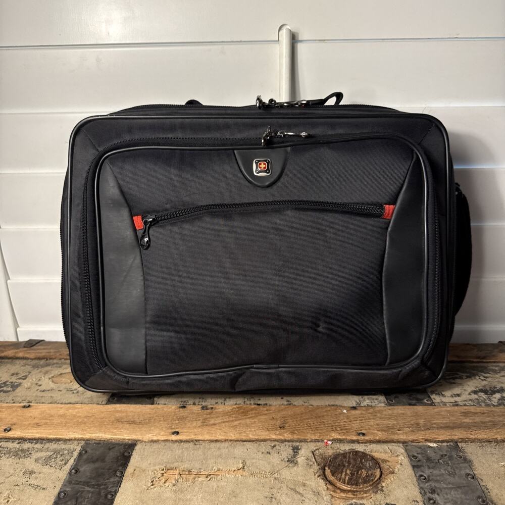 Swiss Gear by Wenger The Insight GRY BLK Computer Case 17" Nylon PVC Lap Top